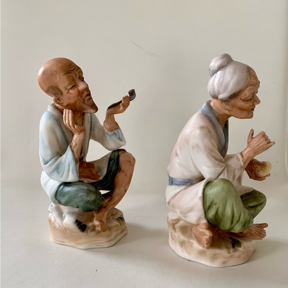 Vintage Pair Hand Painted Porcelain Asian Figurines - Picture 12 of 13